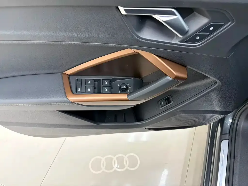 Audi Q3 2022 из CN, фото 5
