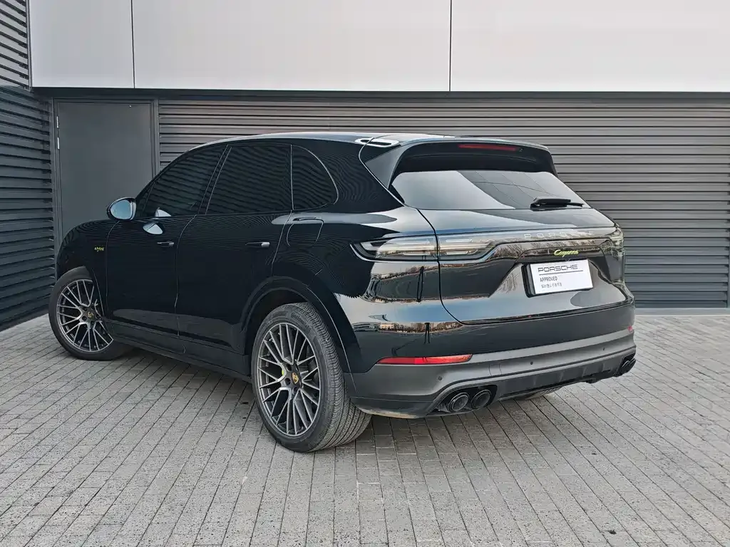 Porsche Cayenne Hybrid 2023 из CN, фото 8
