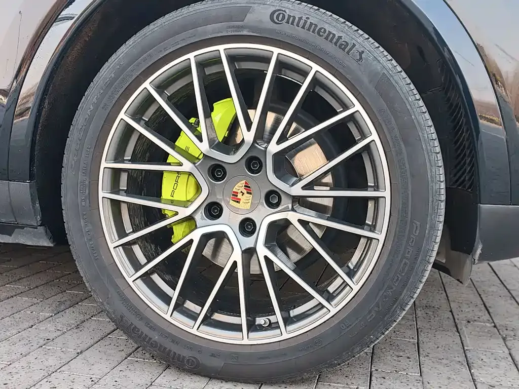 Porsche Cayenne Hybrid 2023 из CN, фото 9