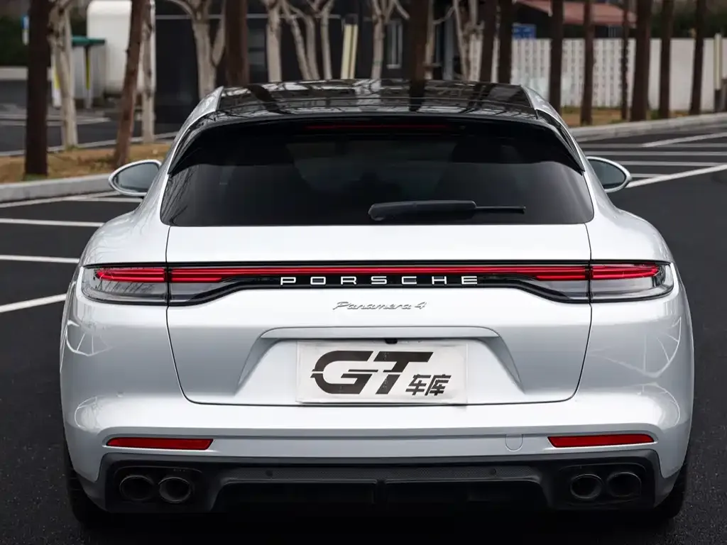 Porsche Panamera — фото 4