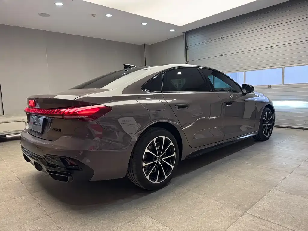 Audi A5L 2025 из CN, фото 3