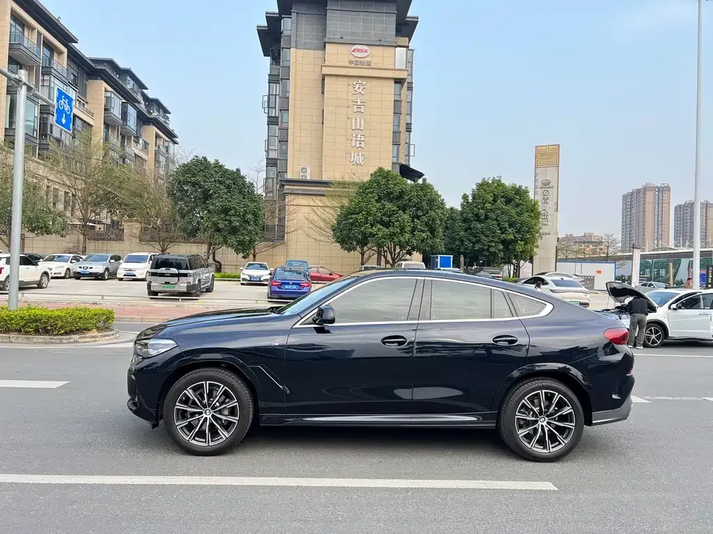 BMW X6 2022 из CN, фото 5
