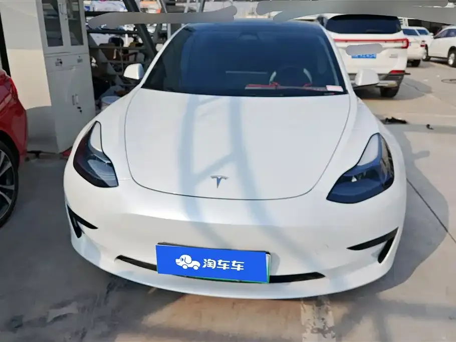 Tesla Model 3 — фото 2