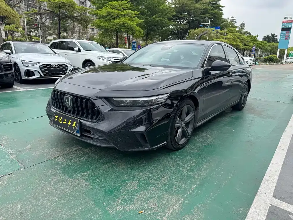 Honda Inspire 2023 из CN, фото 1