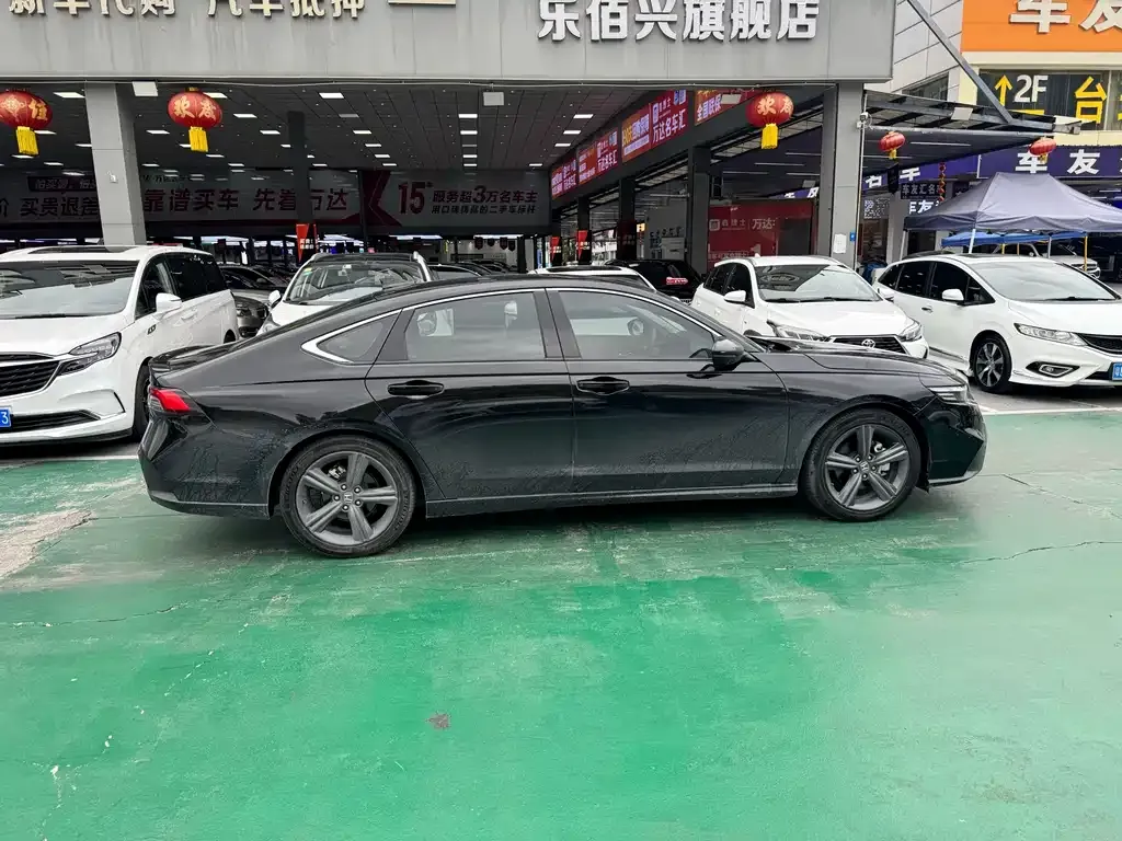 Honda Inspire 2023 из CN, фото 9