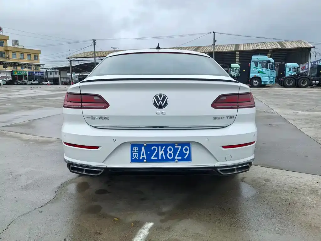 Volkswagen CC 2023 из CN, фото 6