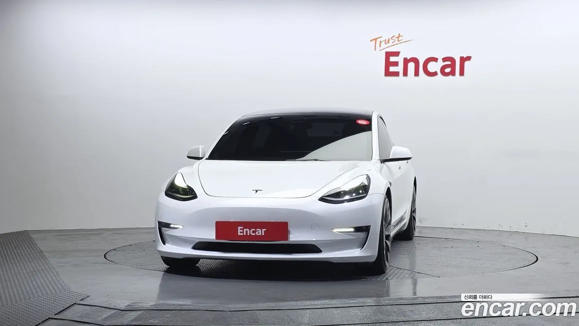 Tesla Model 3 2022 из KR, фото 10