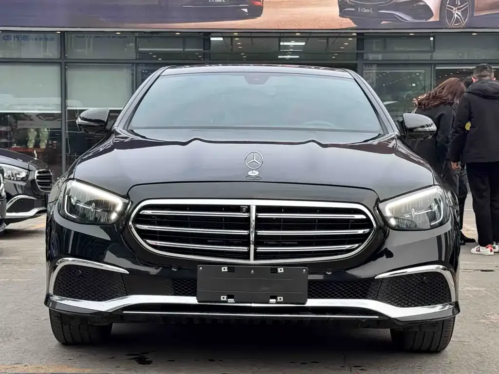 Mercedes-Benz E-Class 2022 из CN, фото 1