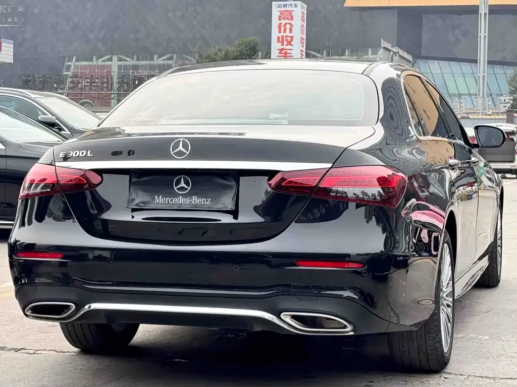 Mercedes-Benz E-Class 2022 из CN, фото 7