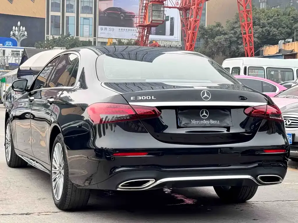Mercedes-Benz E-Class 2022 из CN, фото 3