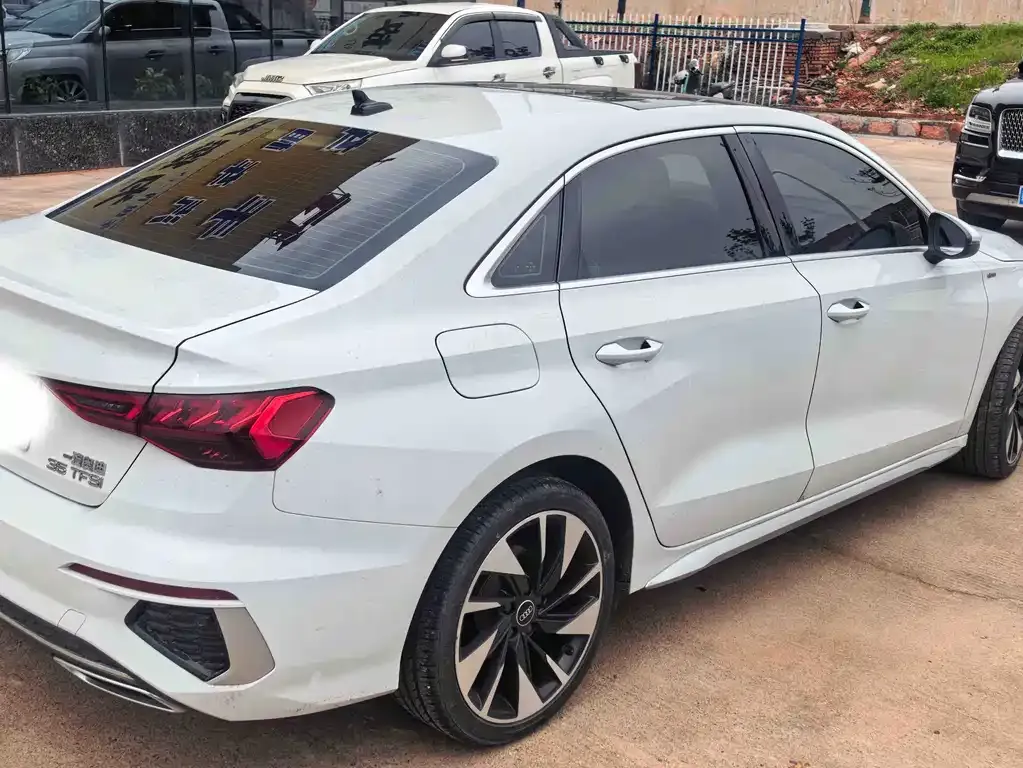 Audi A3 — фото 2