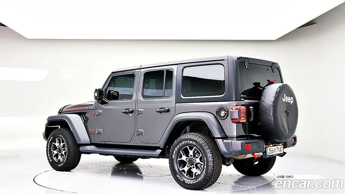 Jeep Wrangler 2022 из KR, фото 9