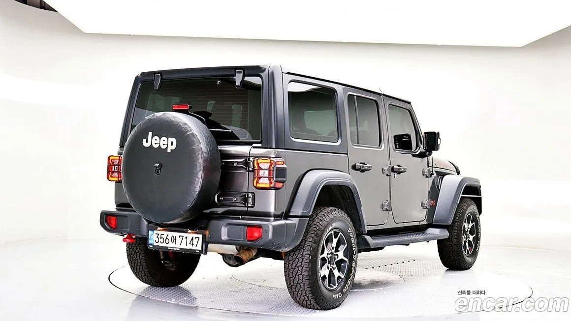 Jeep Wrangler 2022 из KR, фото 8