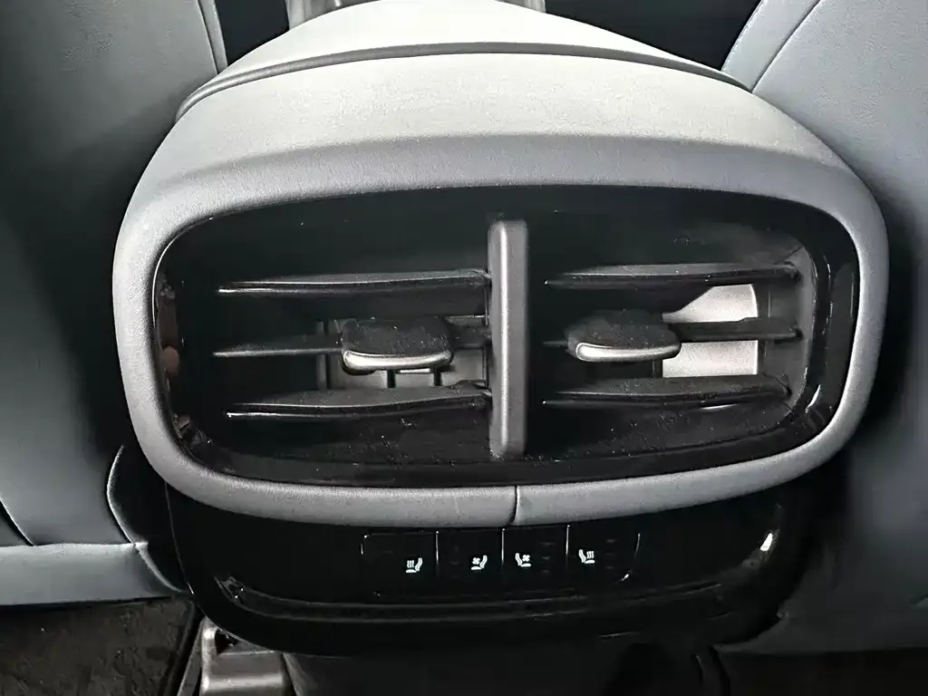 BYD Hiace 07 DM-i — фото 4