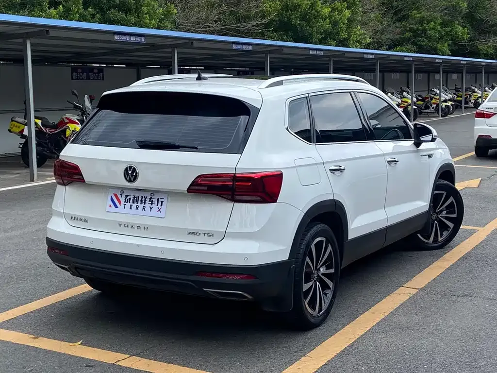 Volkswagen Tharu 2022 из CN, фото 8
