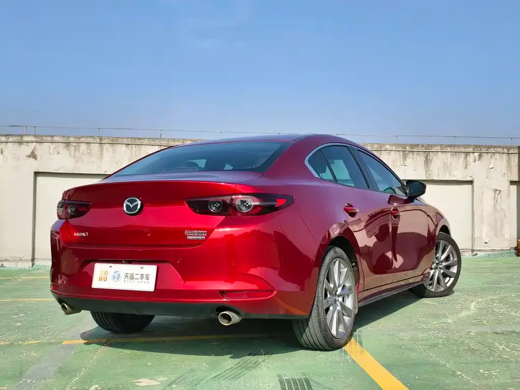 Mazda 3 Axela — фото 8