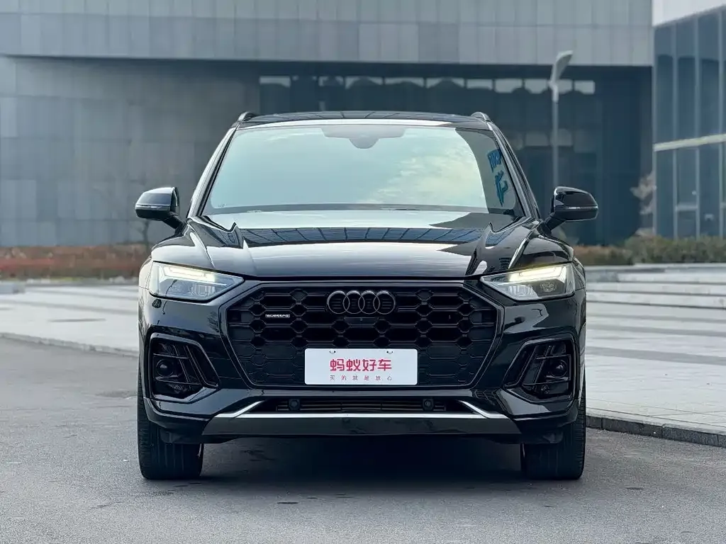 Audi Q5L 2024 из CN, фото 9