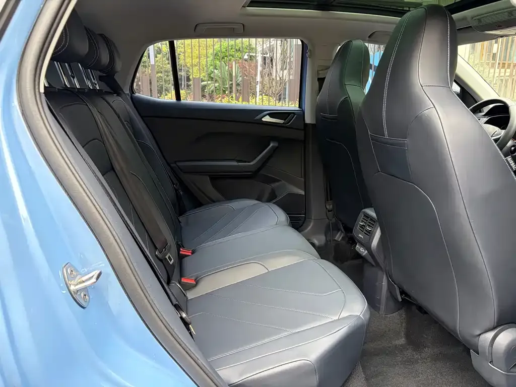Volkswagen Tharu 2024 из CN, фото 7