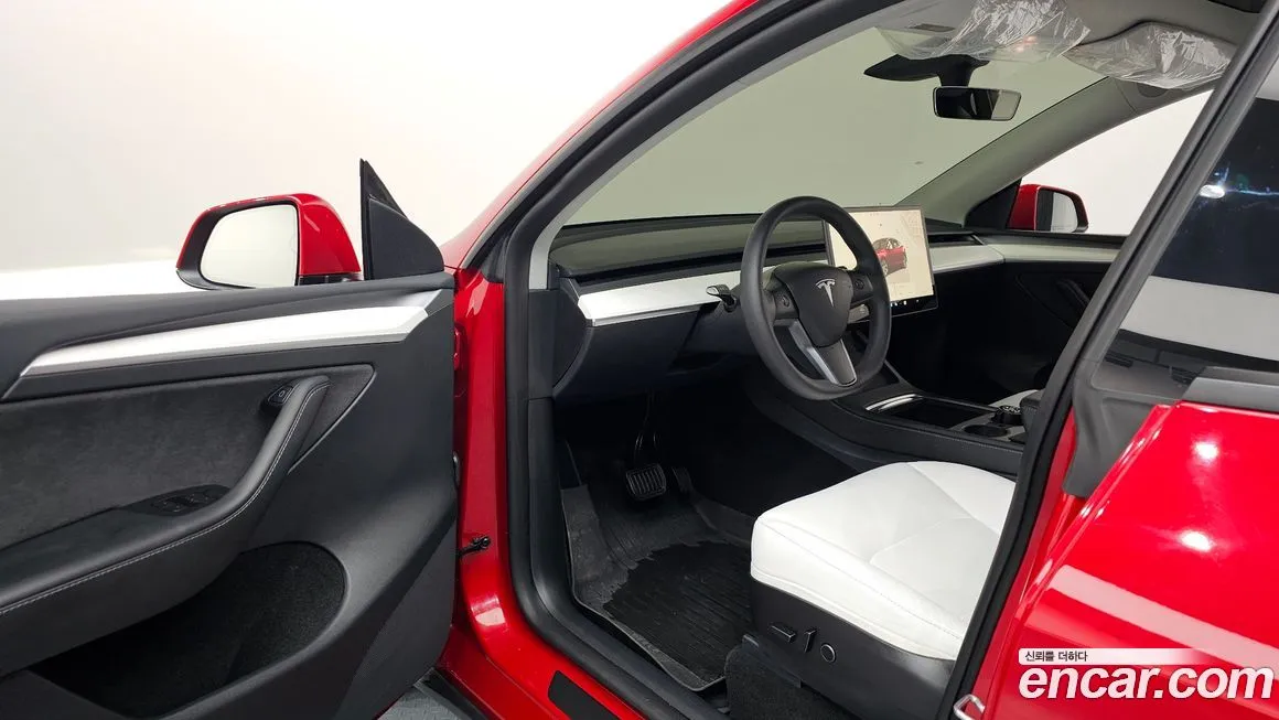 Tesla Model Y 2022 из KR, фото 9