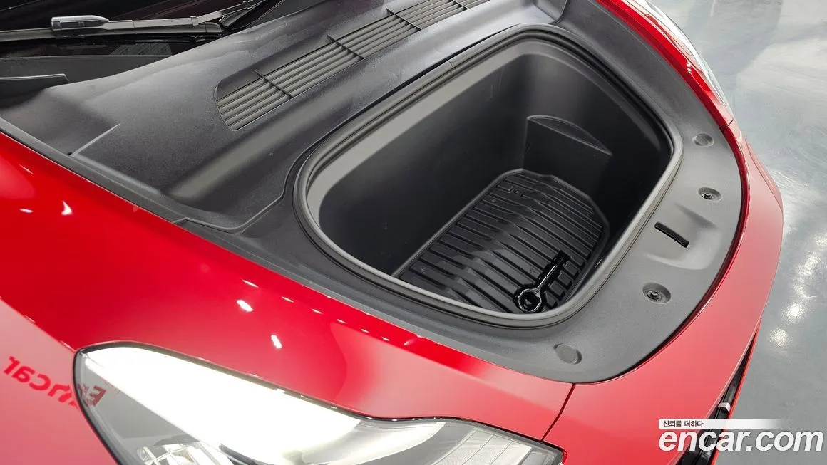 Tesla Model Y 2022 из KR, фото 10