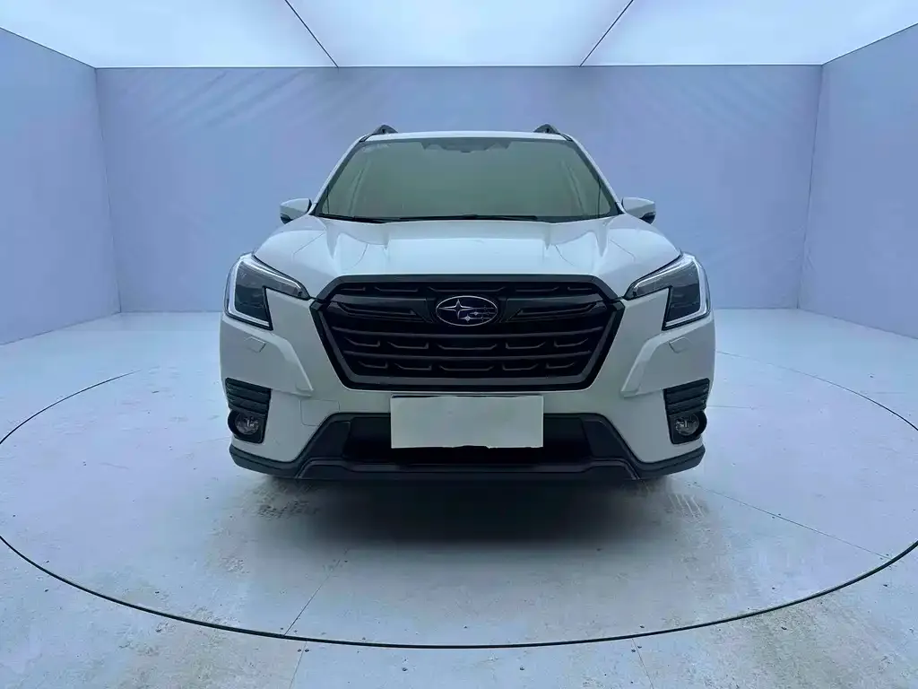 Subaru Forester 2023 из CN, фото 8