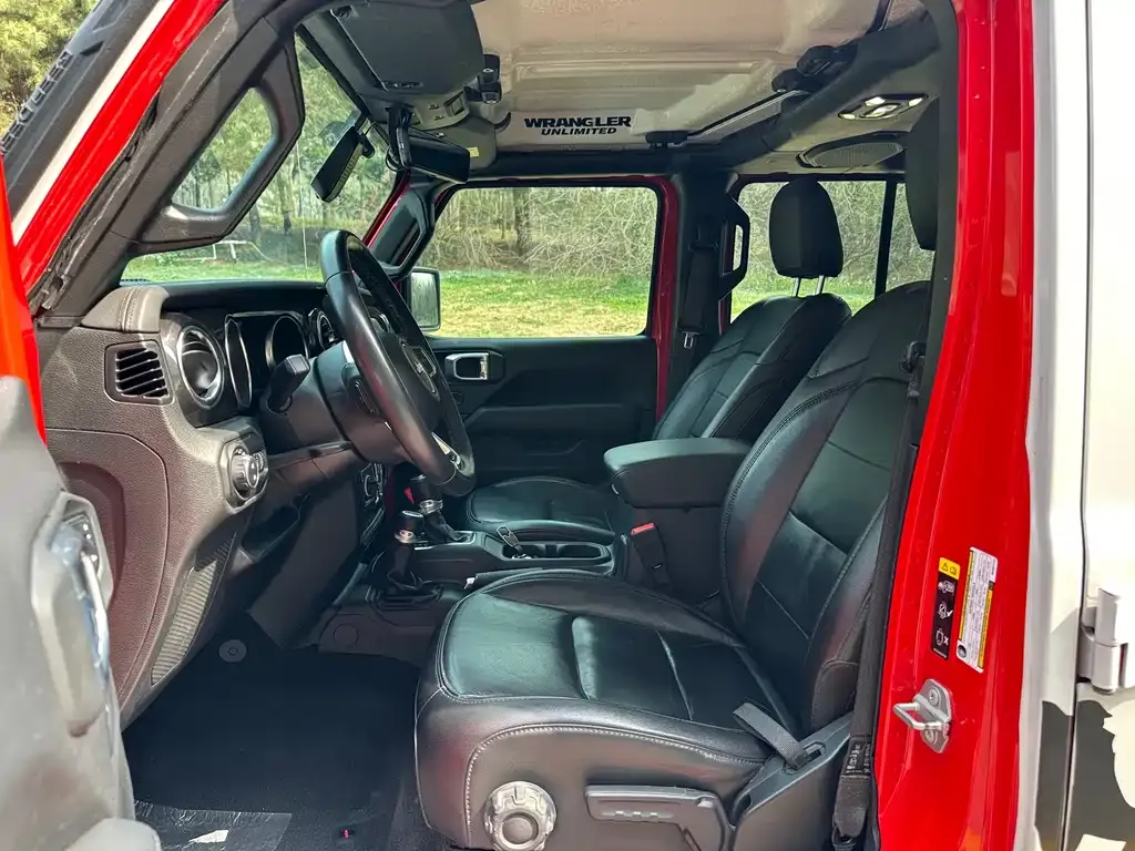 Jeep Wrangler 2022 из CN, фото 7