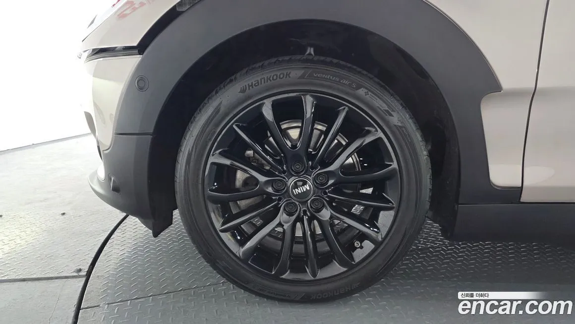 Mini Clubman 2022 из KR, фото 10