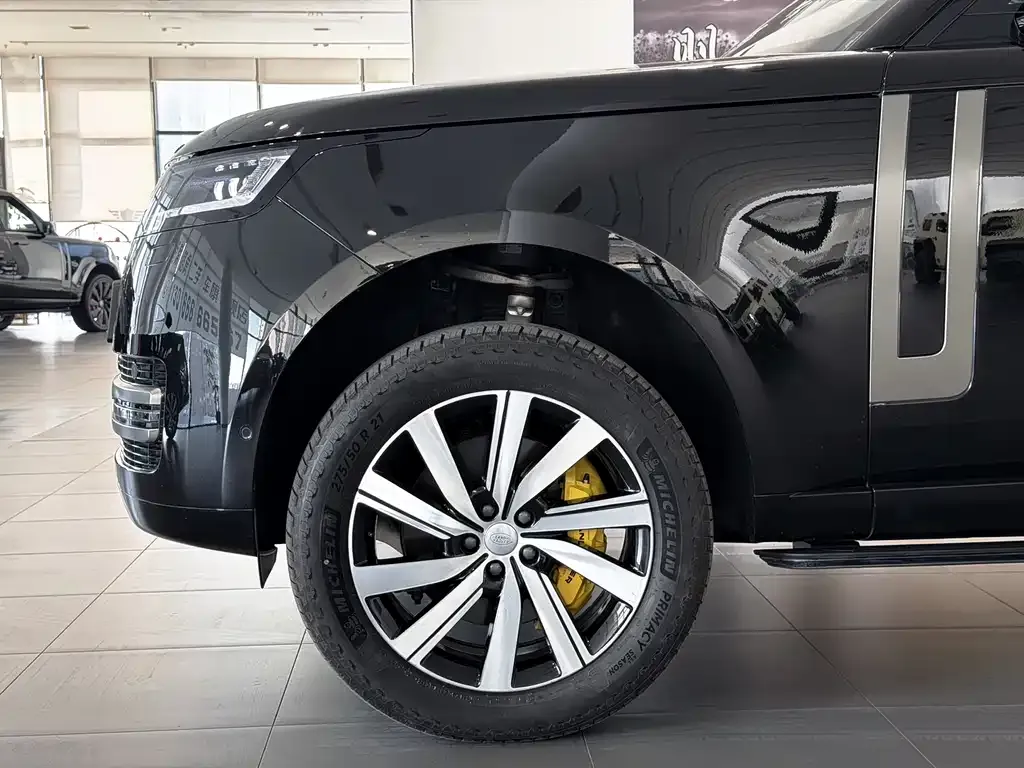 Land Rover Range Rover 2024 из CN, фото 3