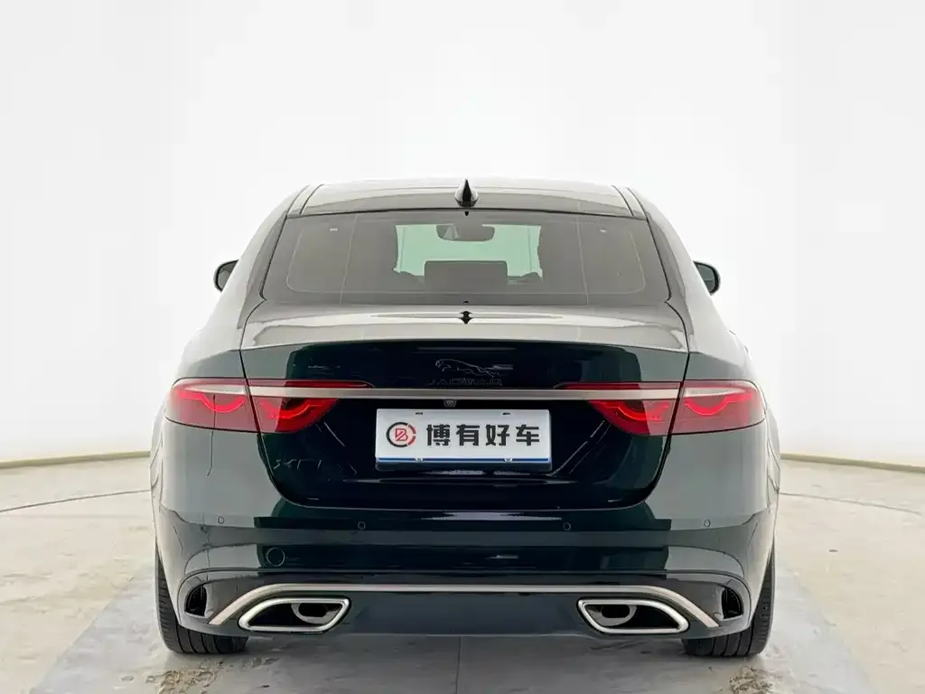 Jaguar XFL — фото 2