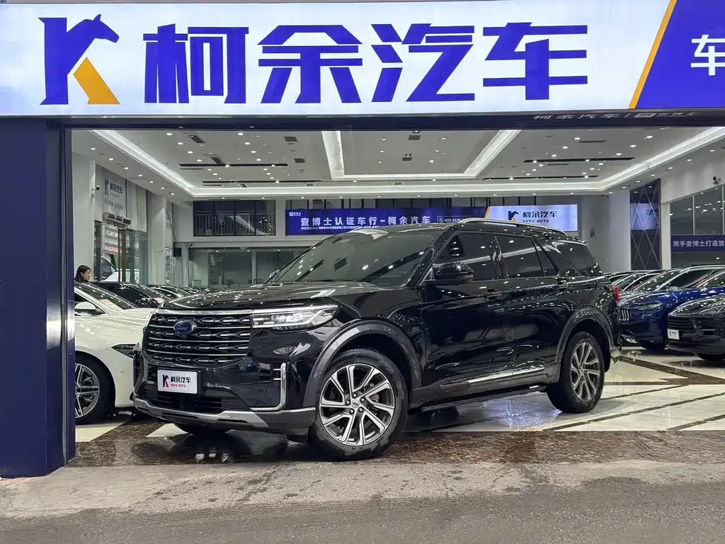 Ford Explorer 2023 из CN, фото 1