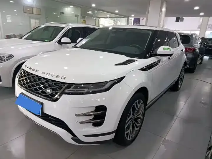 Land Rover Evoque — фото 1