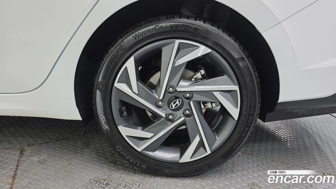 Hyundai AVANTE — фото 6