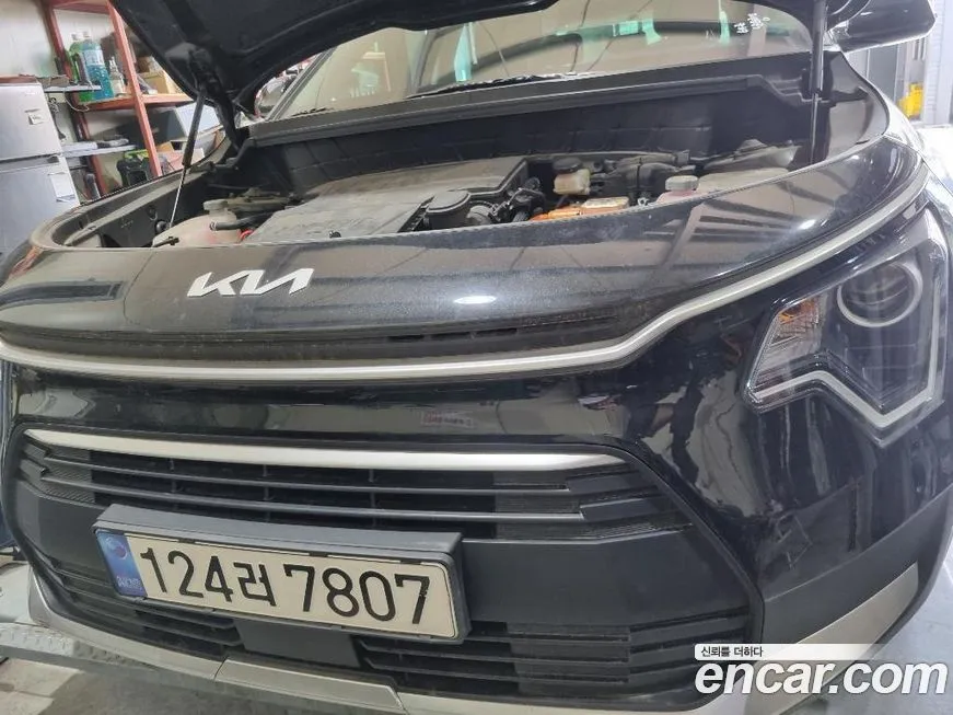 Kia Niro — фото 1