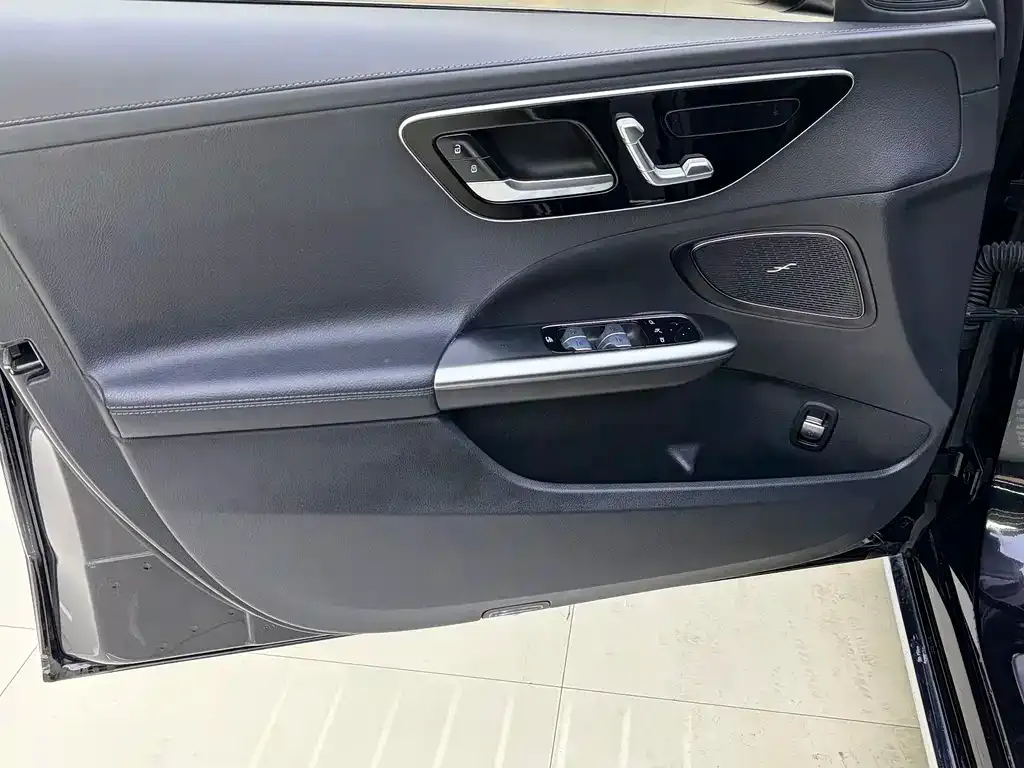 Mercedes-Benz C-Class 2022 из CN, фото 9
