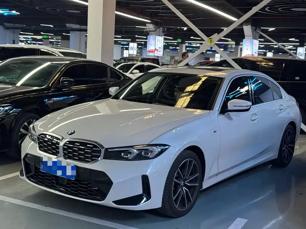 BMW 3 Series — фото 1