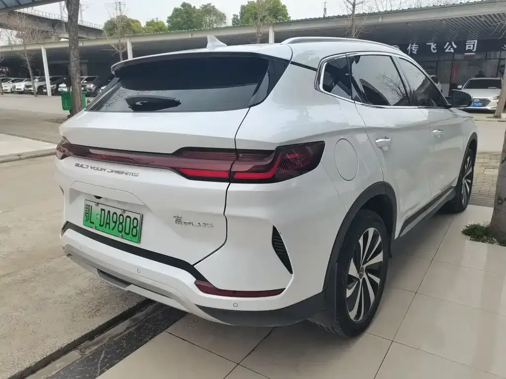 BYD PLUS New Energy — фото 7