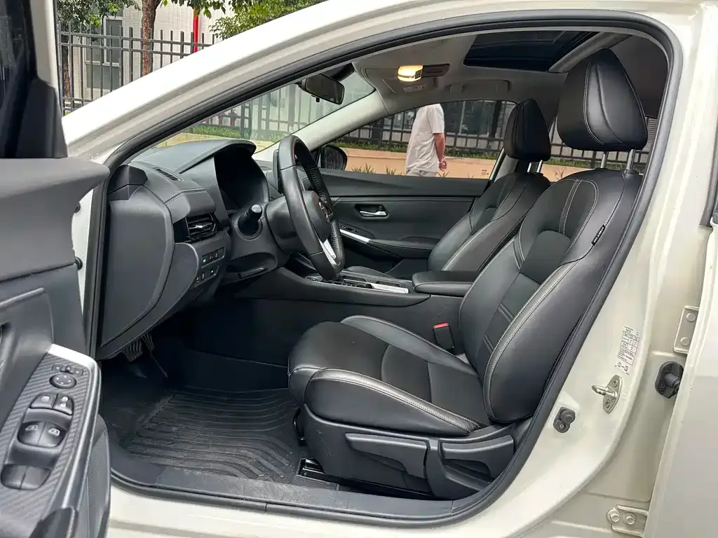 Nissan Sylphy 2023 из CN, фото 9