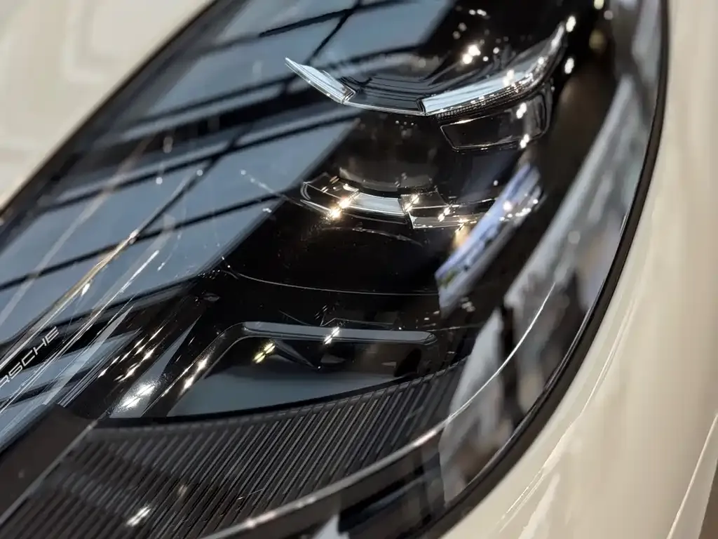 Porsche Macan 2024 из CN, фото 8