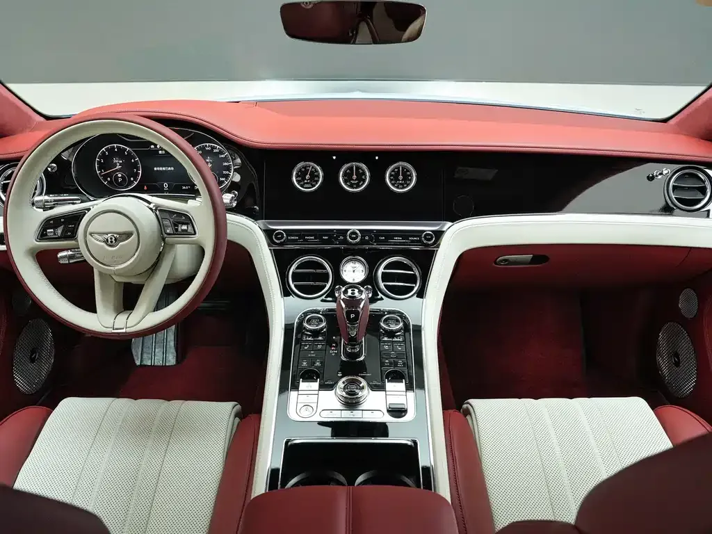 Bentley Continental 2024 из CN, фото 9