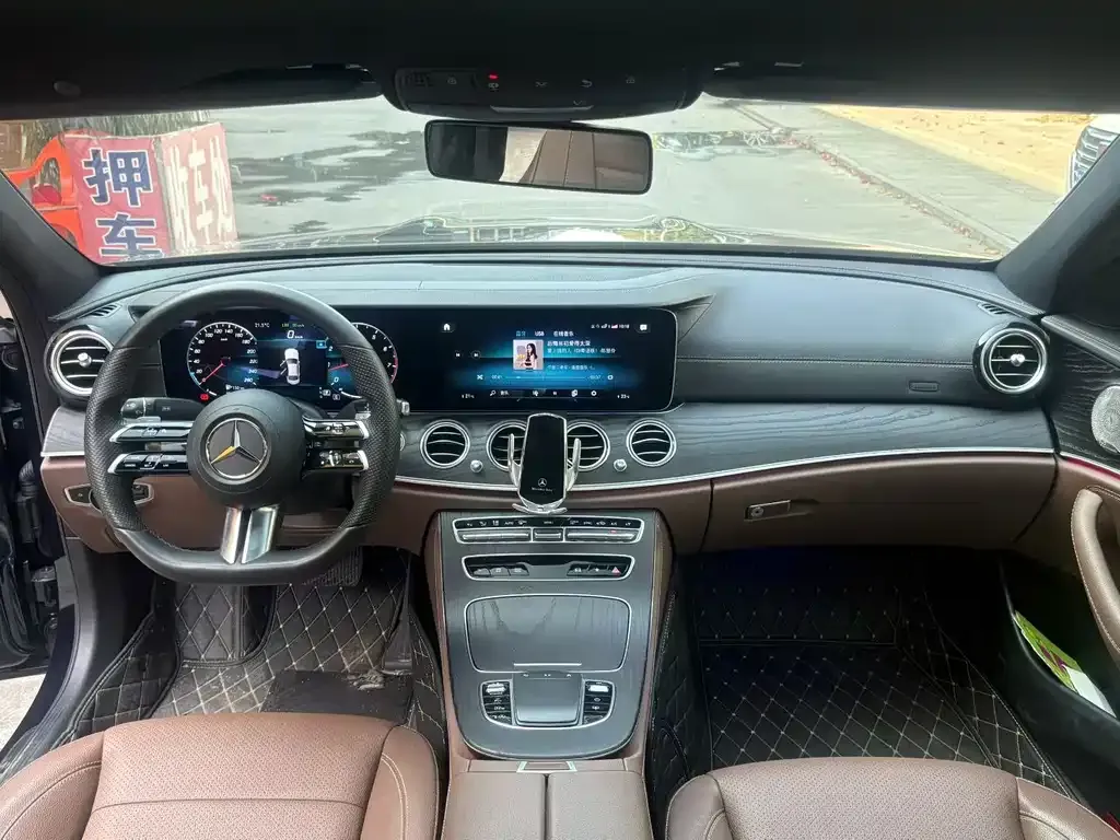 Mercedes-Benz E-Class 2022 из CN, фото 4