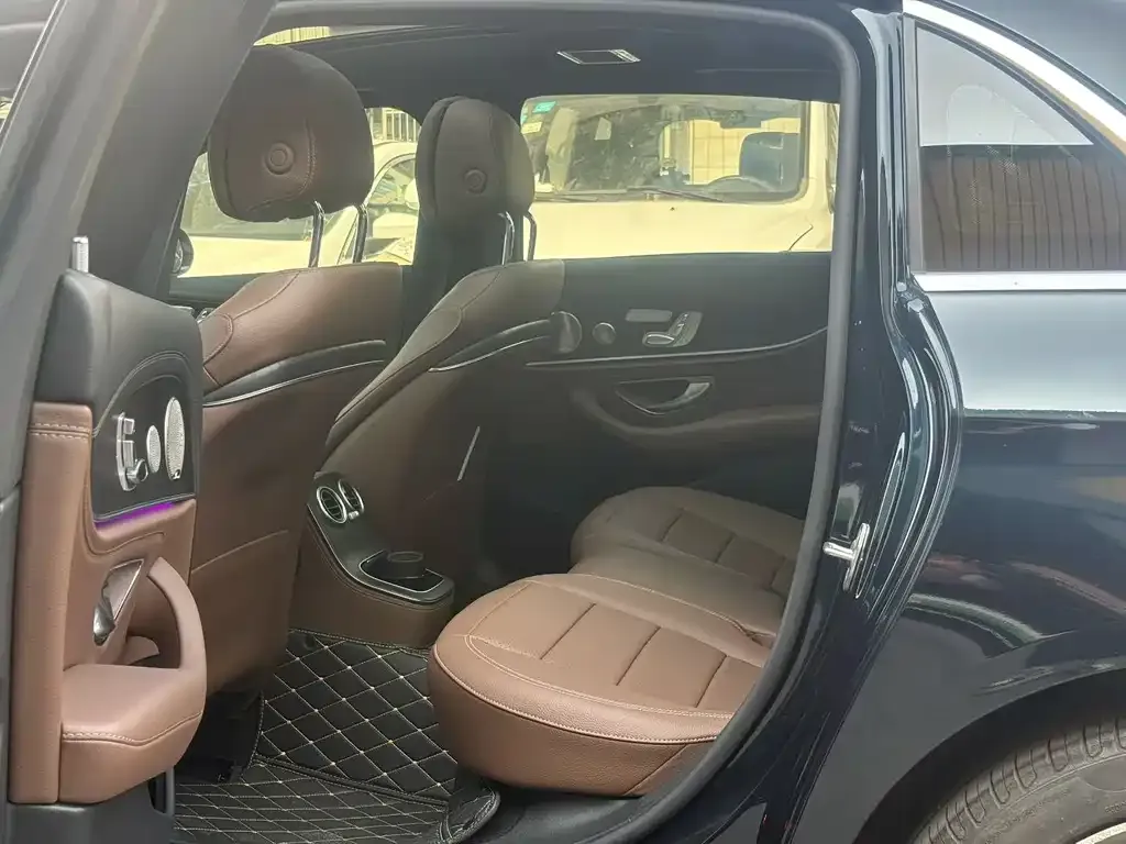 Mercedes-Benz E-Class 2022 из CN, фото 5
