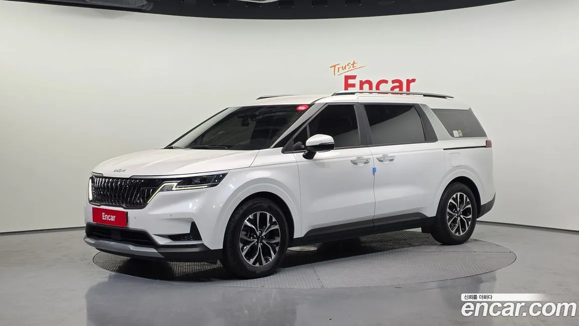 Kia Carnival 2022 из KR, фото 1