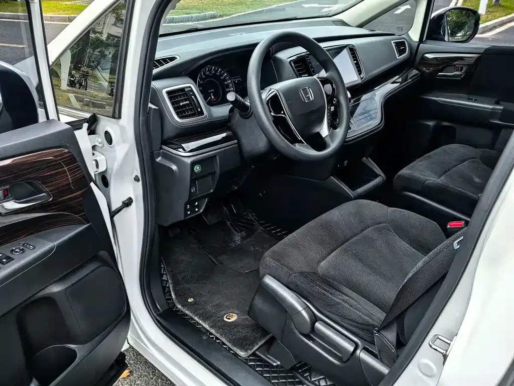 Honda Odyssey 2021 из CN, фото 8