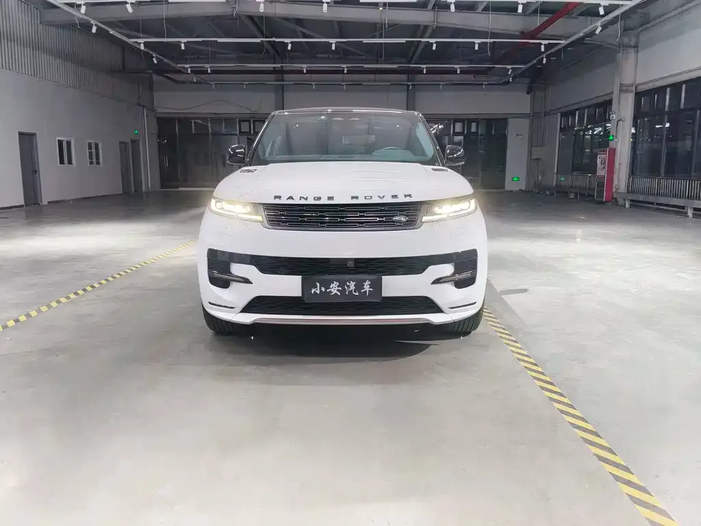 Land Rover Sport 2024 из CN, фото 1