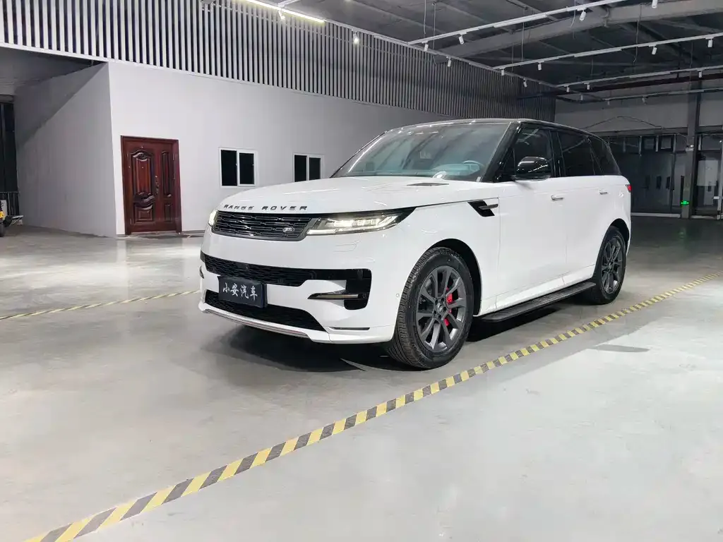 Land Rover Sport 2024 из CN, фото 3