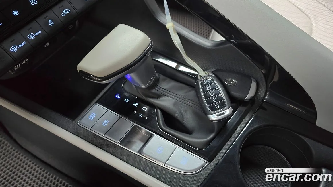 Hyundai AVANTE — фото 6