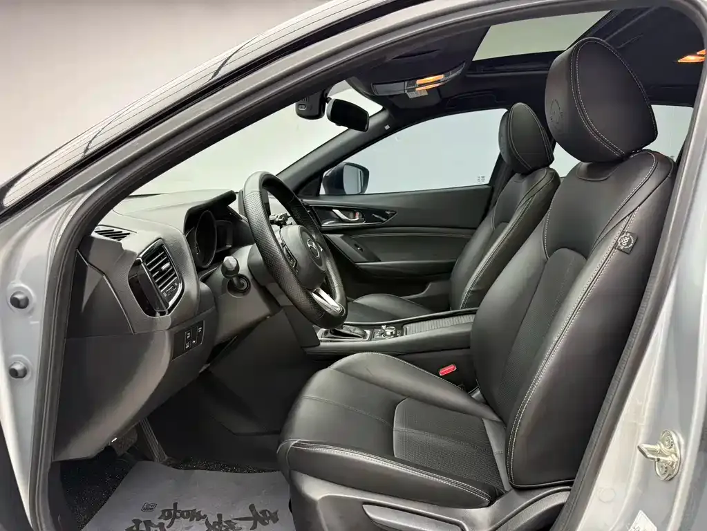 Mazda CX-4 2021 из CN, фото 4