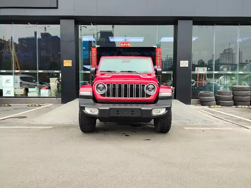 Jeep Wrangler — фото 10