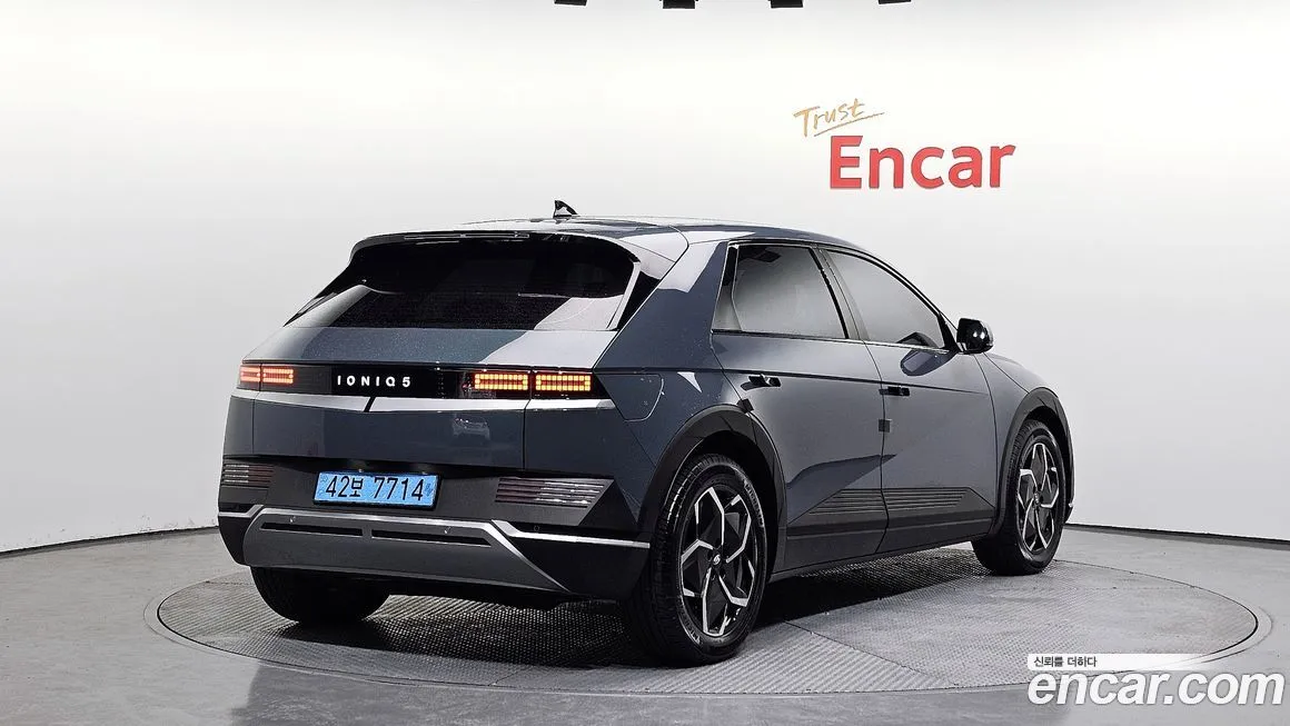 Hyundai Ioniq5 — фото 2