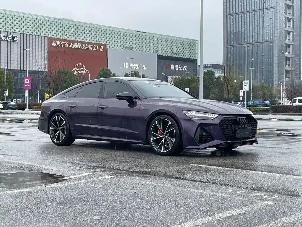 Audi A7 2022 из CN, фото 3